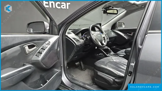 HYUNDAI TUCSON DIESEL 2WD LX20