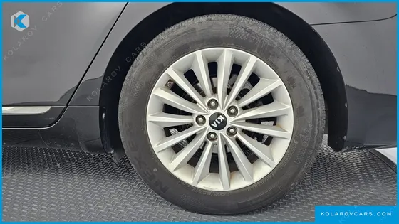 KIA K7 3.0 LPI LUXURY (RENTAL CAR)
