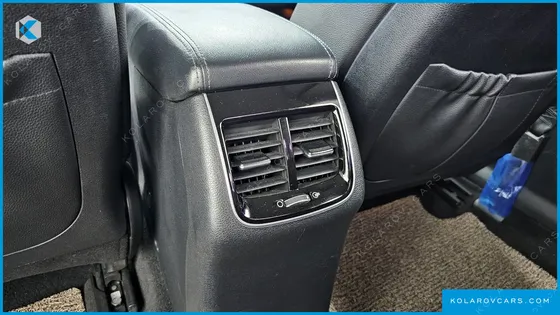 KIA K7 3.0 LPI LUXURY (RENTAL CAR)