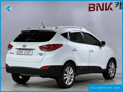 HYUNDAI TUCSON DIESEL 2WD LX20