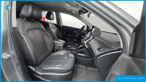 HYUNDAI TUCSON DIESEL 4WD LX20