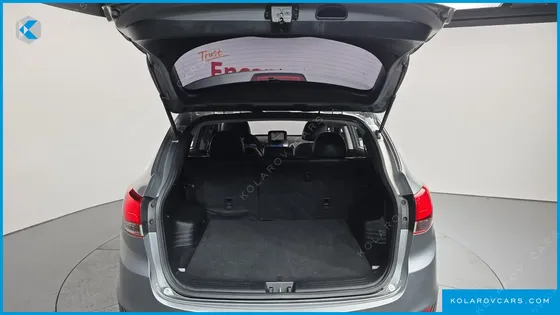 HYUNDAI TUCSON DIESEL 4WD LX20