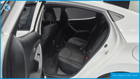 HYUNDAI ELANTRA (AVANTE) M16 GDI LUXURY