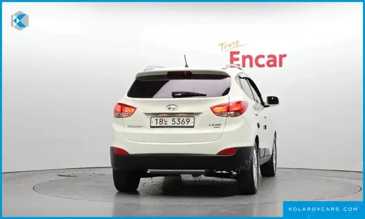 HYUNDAI TUCSON DIESEL 2WD LX20