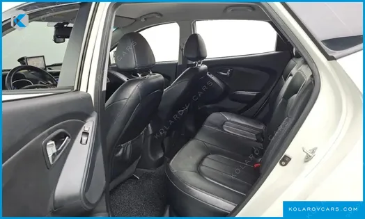 HYUNDAI TUCSON DIESEL 2WD LX20