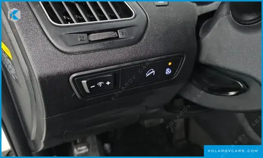 HYUNDAI TUCSON DIESEL 2WD LX20