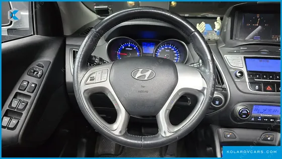 HYUNDAI TUCSON DIESEL 2WD LX20