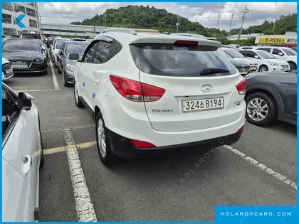 HYUNDAI TUCSON DIESEL 2WD LX20