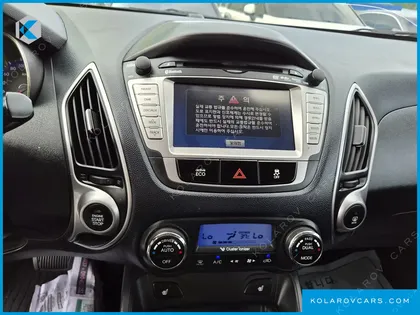 HYUNDAI TUCSON DIESEL 2WD LX20