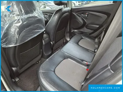 HYUNDAI TUCSON DIESEL 2WD LX20