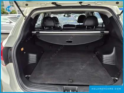 HYUNDAI TUCSON DIESEL 2WD LX20