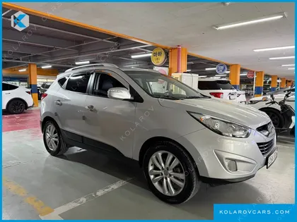 HYUNDAI TUCSON DIESEL 2WD LMX20