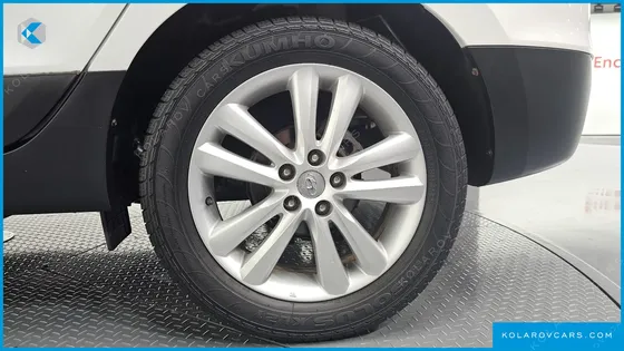 HYUNDAI TUCSON DIESEL 2WD X20