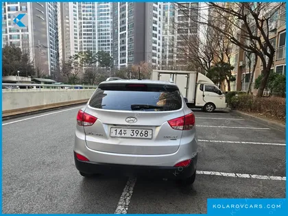 HYUNDAI TUCSON DIESEL 2WD LX20