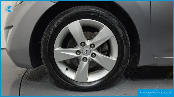 HYUNDAI ELANTRA (AVANTE) M16 GDI LUXURY
