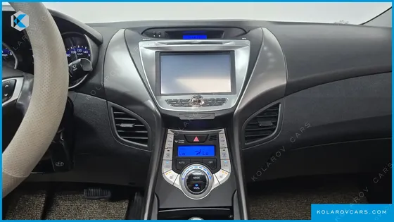 HYUNDAI ELANTRA (AVANTE) M16 GDI LUXURY