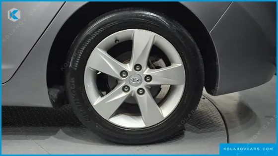 HYUNDAI ELANTRA (AVANTE) M16 GDI LUXURY