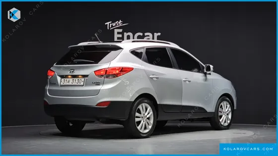 HYUNDAI TUCSON DIESEL 2WD LX20