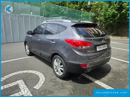 HYUNDAI TUCSON DIESEL 2WD LX20