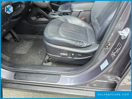 HYUNDAI TUCSON DIESEL 2WD LX20