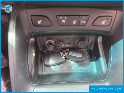 HYUNDAI TUCSON DIESEL 2WD LX20