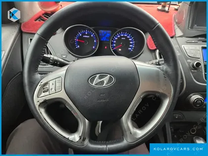 HYUNDAI TUCSON DIESEL 2WD LX20