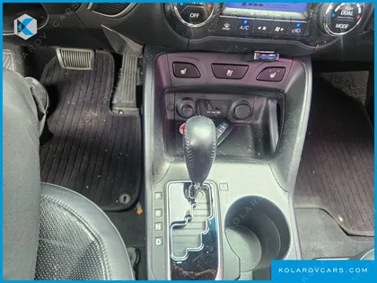 HYUNDAI TUCSON DIESEL 2WD LX20