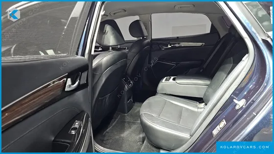 KIA K7 3.0 LPI LUXURY (RENTAL CAR)
