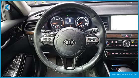 KIA K7 3.0 LPI LUXURY (RENTAL CAR)