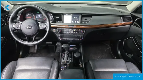 KIA K7 3.0 LPI LUXURY (RENTAL CAR)
