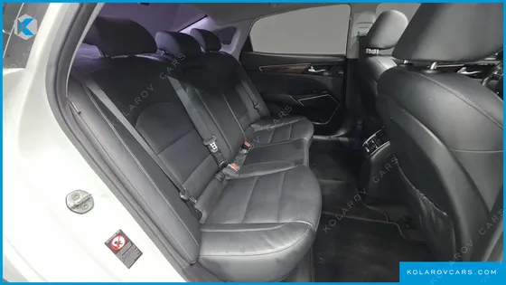 KIA K7 3.0 LPI LUXURY (RENTAL CAR)