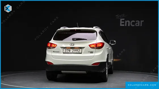 HYUNDAI TUCSON DIESEL 2WD LX20