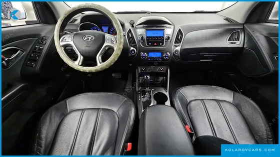 HYUNDAI TUCSON DIESEL 2WD LX20