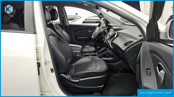 HYUNDAI TUCSON DIESEL 2WD LX20