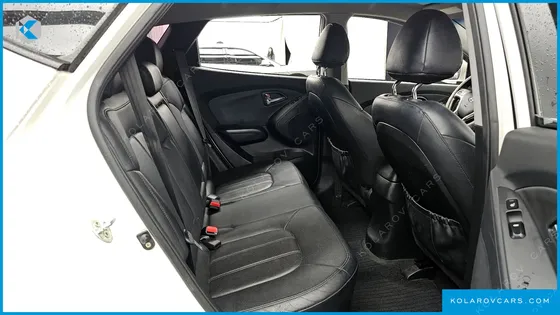 HYUNDAI TUCSON DIESEL 2WD LX20