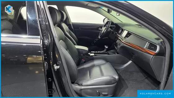 KIA K7 3.0 LPI LUXURY (RENTAL CAR)