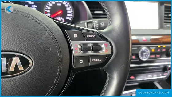 KIA K7 3.0 LPI LUXURY (RENTAL CAR)