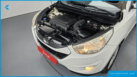 HYUNDAI TUCSON DIESEL 2WD LX20