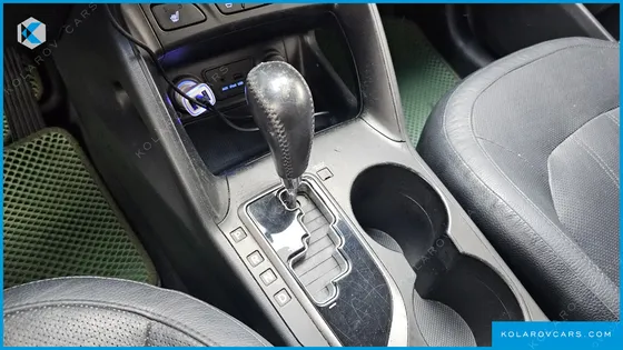 HYUNDAI TUCSON DIESEL 2WD LX20