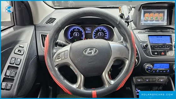 HYUNDAI TUCSON DIESEL 2WD LX20
