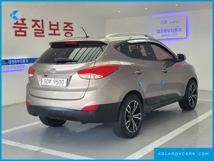 HYUNDAI TUCSON DIESEL 2WD LX20