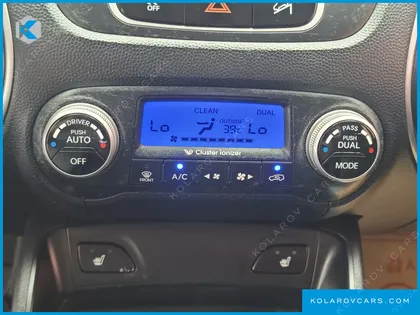 HYUNDAI TUCSON DIESEL 2WD LX20