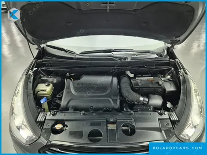 HYUNDAI TUCSON DIESEL 2WD LX20