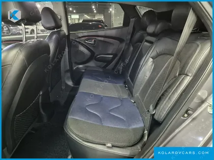 HYUNDAI TUCSON DIESEL 2WD LX20