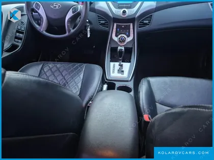 HYUNDAI ELANTRA (AVANTE) M16 GDI DELUXE