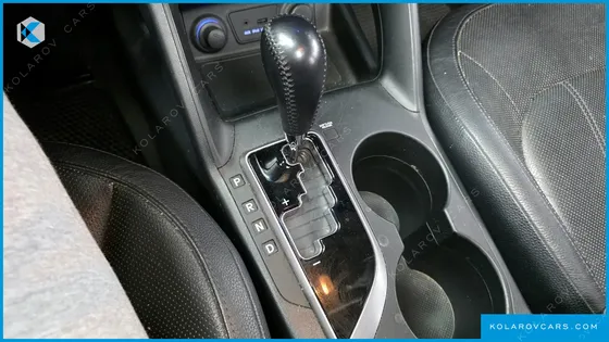HYUNDAI TUCSON DIESEL 2WD LMX20