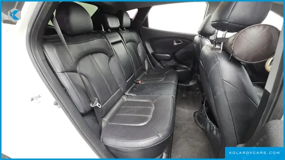 HYUNDAI TUCSON DIESEL 2WD LX20
