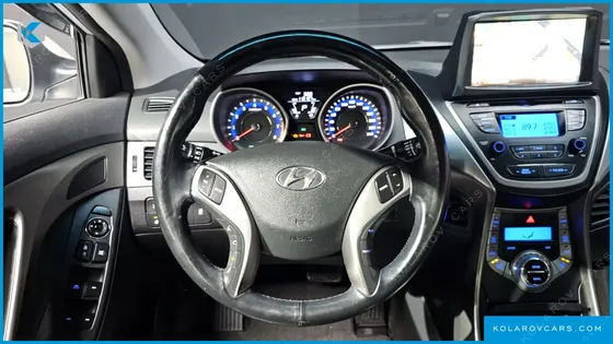 HYUNDAI ELANTRA (AVANTE) M16 GDI SMART