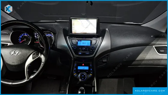 HYUNDAI ELANTRA (AVANTE) M16 GDI SMART