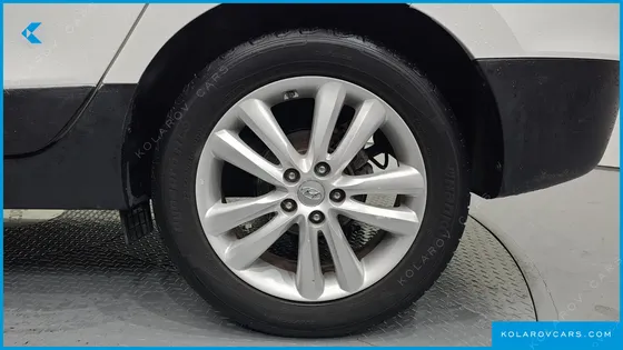 HYUNDAI TUCSON DIESEL 2WD LMX20